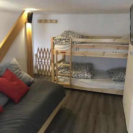 Arcs 1800 Duplex Renove 5 Pers Au Pied Des Pistes Calme Location A La Semaine Seulement